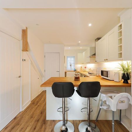 Hythe Townhouse Retreat Villa Exterior foto